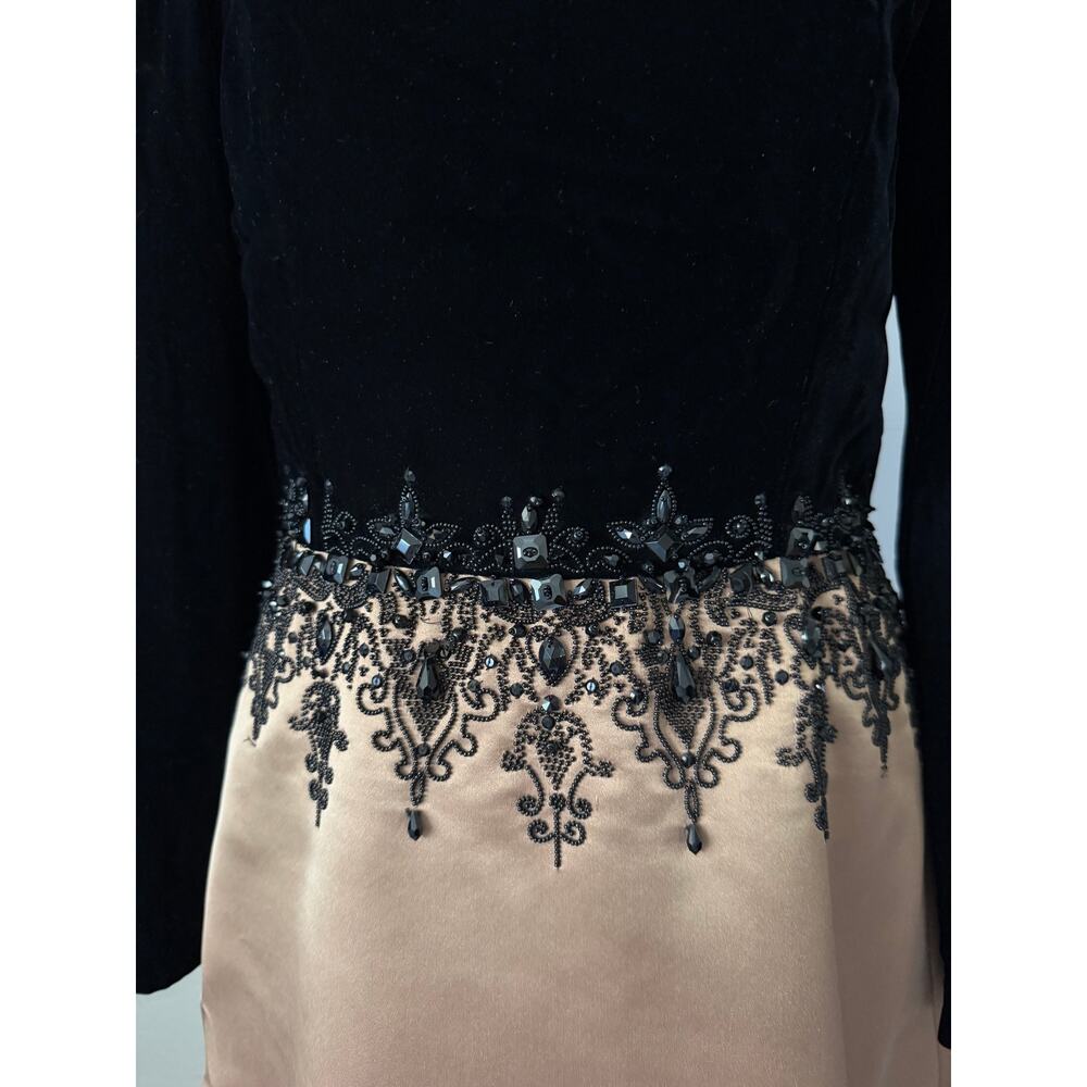 Oscar de la Renta Vintage 90s Formal Dress Champagne Gold Black Lace Long Sleeve - Picture 8 of 16